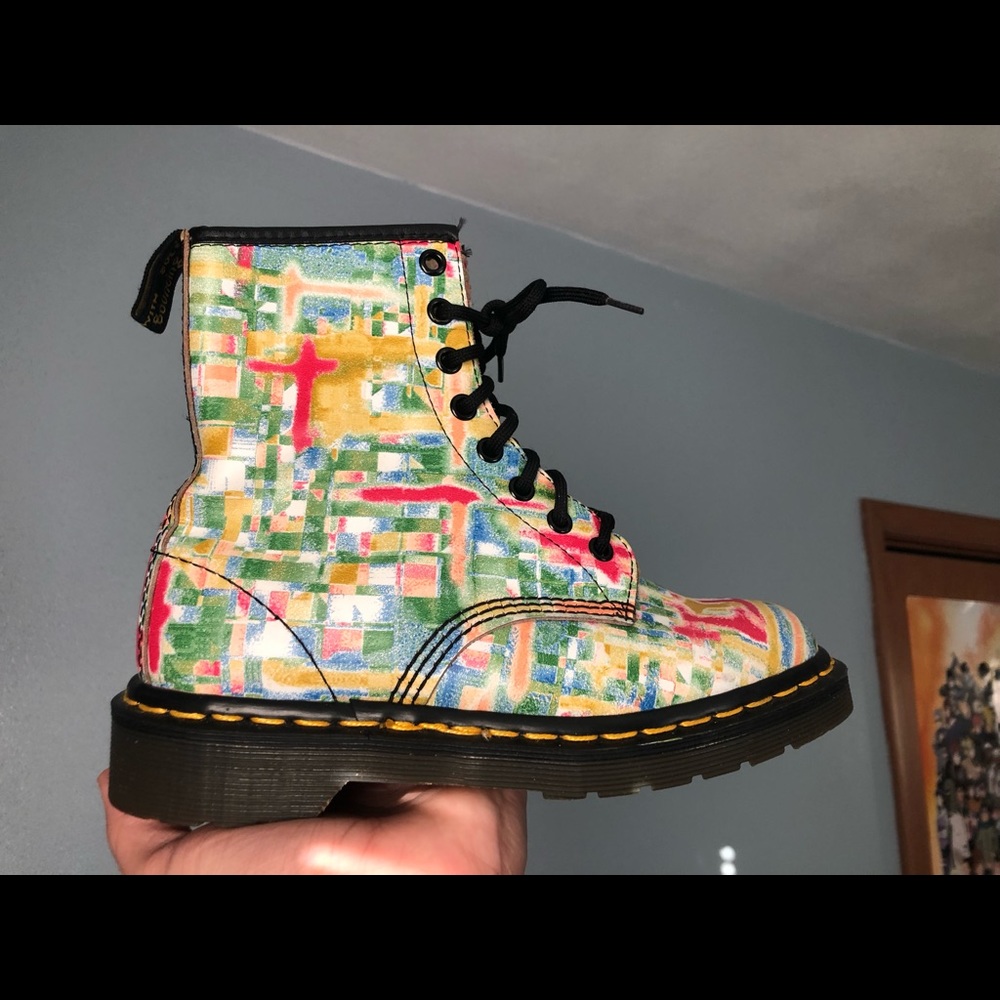 DOC DR. MARTENS MULTI-COLOR GRID BRUSH STROKES BOOTS VINTAGE MADE IN ENGLAND 4UK